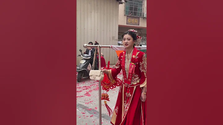 中国潮汕女大学生回乡扛旗，颜值倾城，貌美如花！ - 天天要闻
