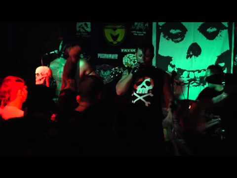 Skulls.mov
