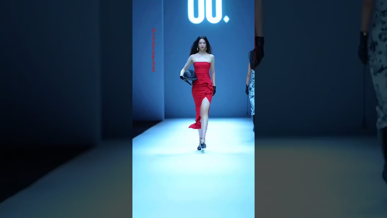 Taiwan SuperModel | Fashionshow | Street Fashion | CatWalk