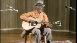 Download Lagu God Moves On The Water - Mance Lipsomb MP3