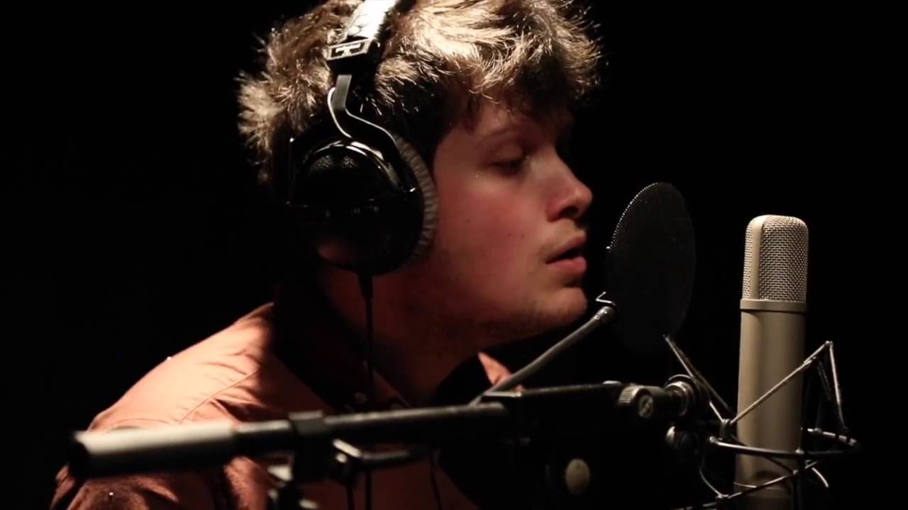 Aussies who belong in India: Lawson UNCUT - YouTube