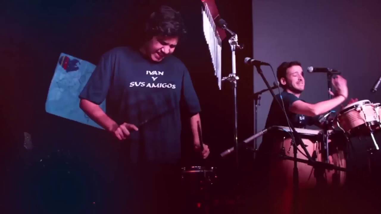 IVÁN Y SUS AMIGOS