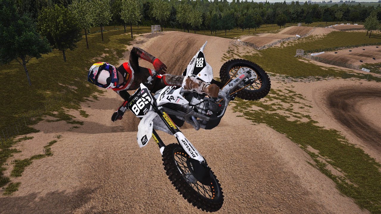 🔴LIVE|Mx Bikes beating PBR's and Racing - YouTube