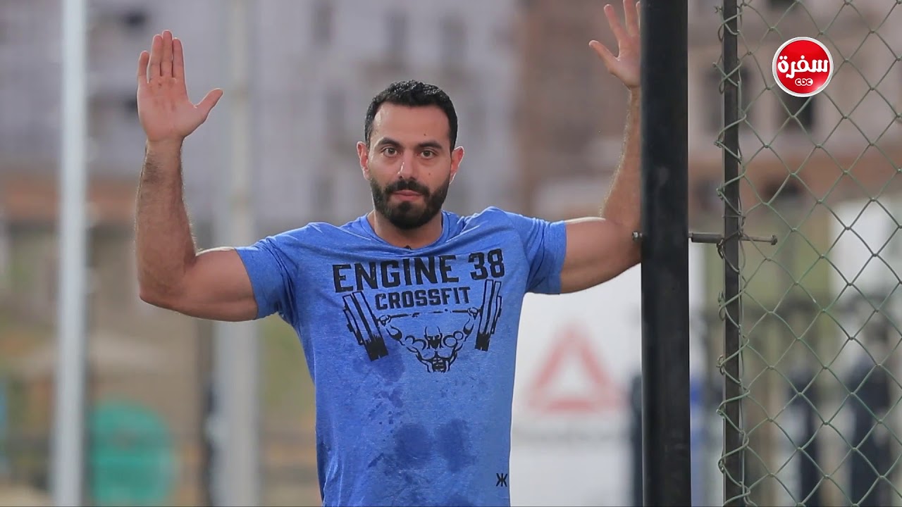 تمارين لعلاج مشاكل الظهر الناتجة عن الجلوس على المكتب | هي وبس