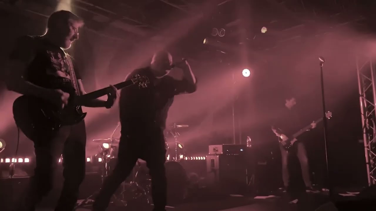 Totalitär (live) - Klass inte ras - Slaktkyrkan, Stockholm 22/11 2025