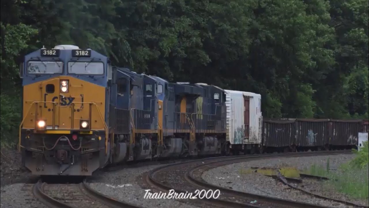 CSX & Amtrak Trains In West Springfield Mass! 7.15.16