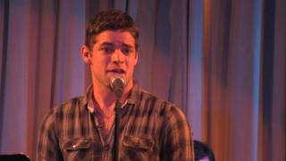 Jeremy Jordan singing "I Am Yours" written by Jonathan Reid Gealt chords