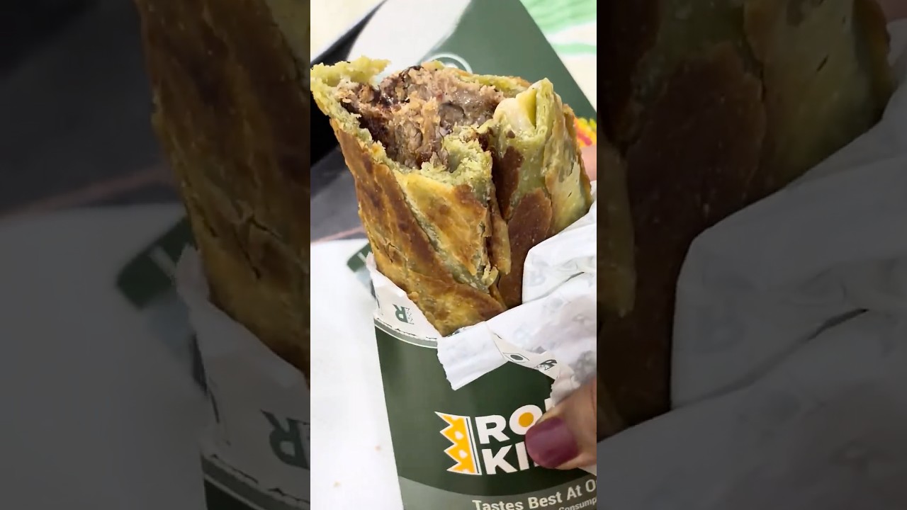 NEW VEG SEEKH KABAB ROLL FROM ROLLS KING. #shorts #foodie #foodreview #rollsking #zomatofood #viral