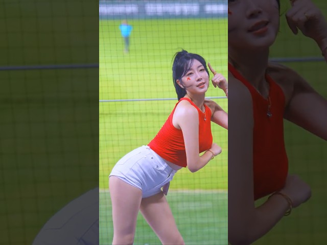 ssg랜더스 안지현치어리더 so cool 4 공연 직캠 #shorts #안지현 #치어리더 #응원 #공연 #직캠 #영상 #ssg랜더스