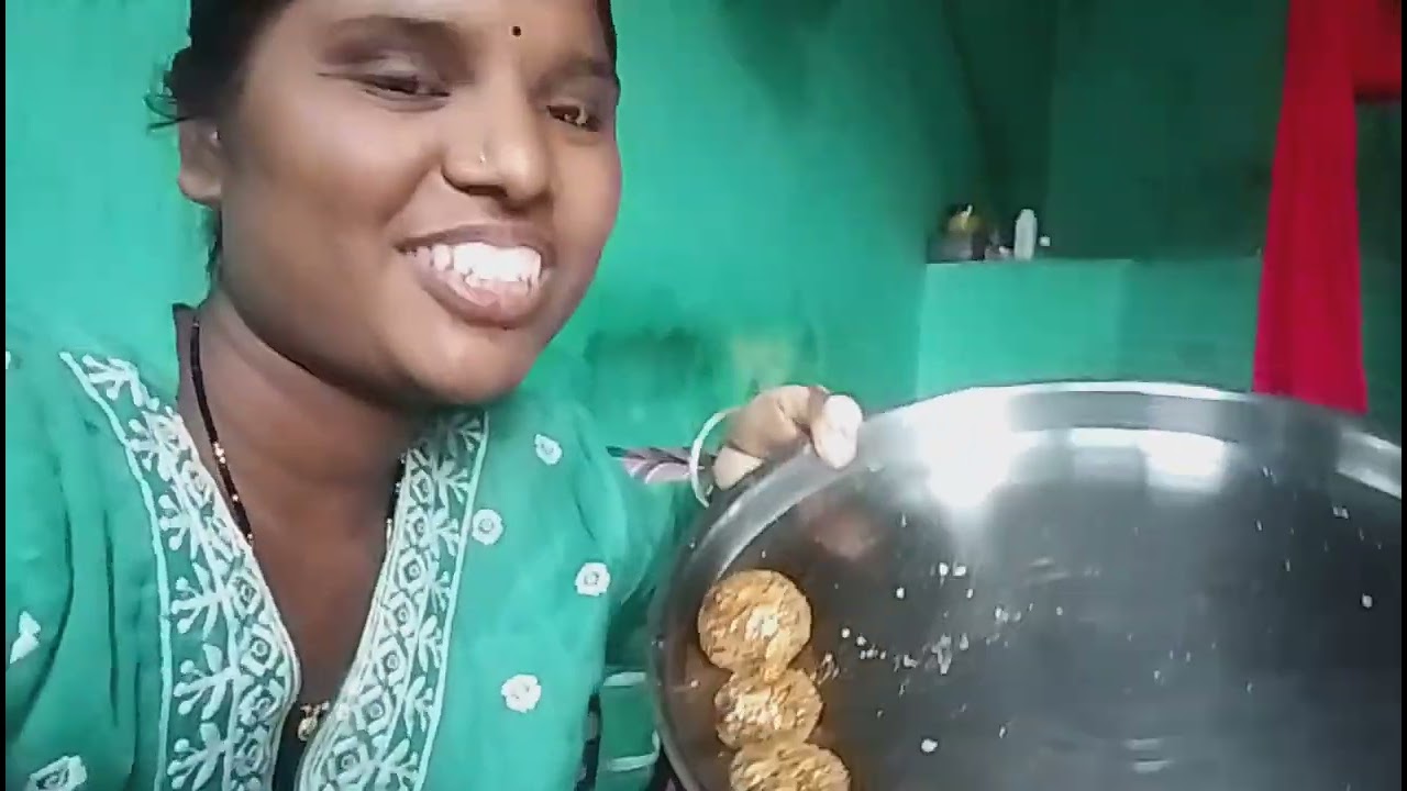 आज बनवले लड्डू ☺️ 