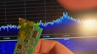 картинка: Ремонт Смарт ключа BMW E70 не открывается автомобиль не реагирует на кнопки Часть 2. Замена кварца.