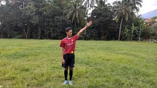 Isyarat-isyarat wasit dalam pertandingan sepak bola || MUHAMMAD IBNU DHARMAWAN I1E019064 UNSOED