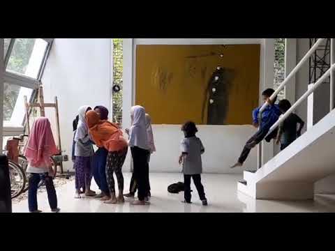 Ular Naga Panjangnya Bukan Kepalang