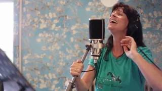 Andrea Adams-Frey & Albert Frey – Komm zur Quelle (EPK) chords