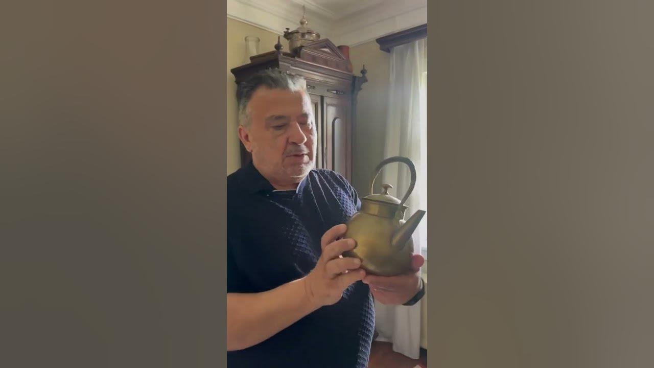 Келия Василия Рослякова