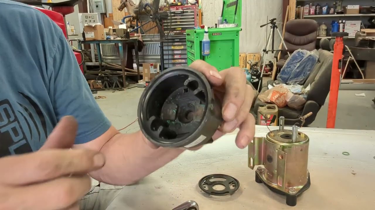 Автодом класса А: ремонт соленоида BIG BOY и устранение проблем с зарядкой аккумулятора за 0 долл...