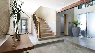 For Sale: 4 Bedrooms 4.5 Bathrooms  | Fourways Gardens