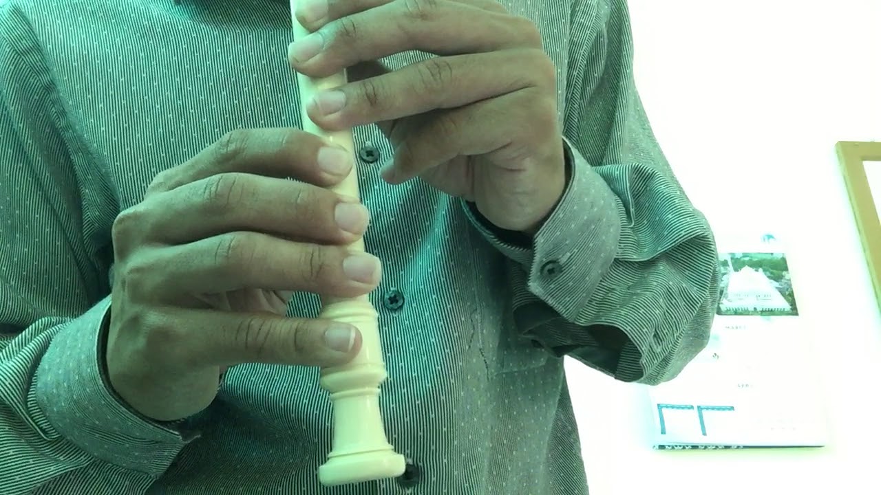 Lagu Mengheningkan Cipta dengan alat musik Recorder