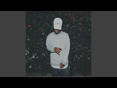 Putar Newbie - Bryson Tiller