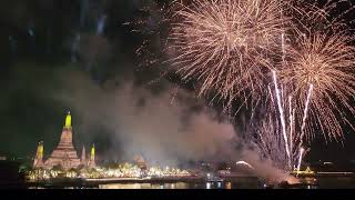 New Year Firework 2024 at Wat Arun Bangkok พลุปีใหม่วัดอรุณฯ ปี 2567