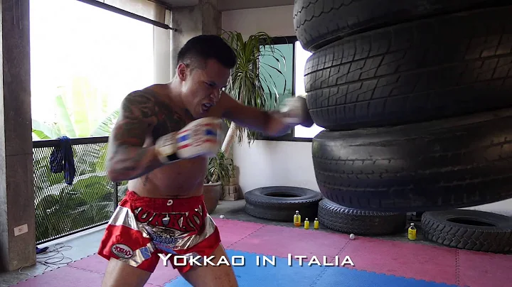 Eddie Martinez training Muay Thai at Sitsongpeenong before Yokkao 6 - @yokkaoboxing