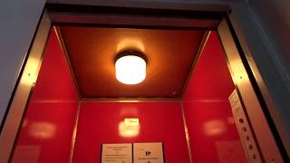 Original 1951 Schlieren elevator
