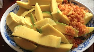 Keo Romeat Mango with Shrimp_salt mixed with sugar and chilli | Khmer fruits screenshot 5