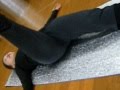 体幹からの送り出しで脚を、ドゥバン（前）に伸ばす