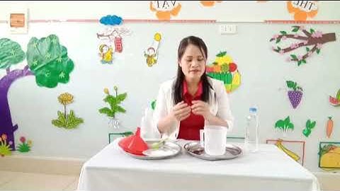 Hướng dẫn trẻ pha nước muối sinh lý-GV Đặng Thị Thuỳ-trường MN thị trấn Kép