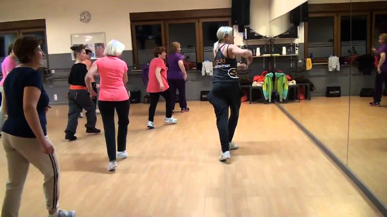 Zumba Gold - cha-cha - Klaus Hallen -Banana Boat (Cha-Cha-Cha) - Zumba à Liège