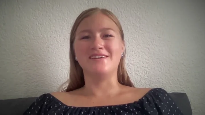 Book a Trial Lesson with Polina!