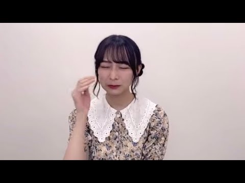 泣く鈴木絢音