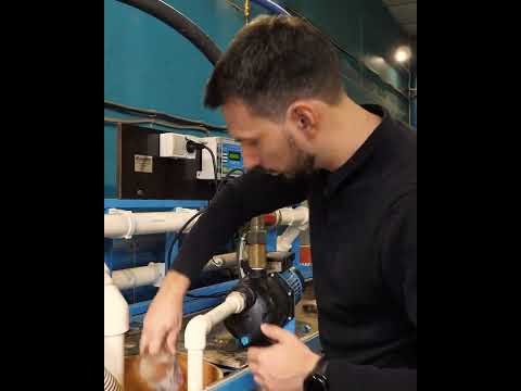 Video: Kako održavati bušotinsku pumpu pripremljenom?