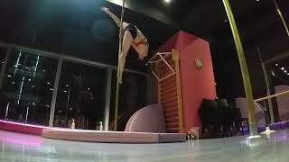 Fake Split on Pole self practice (2 July 2018)