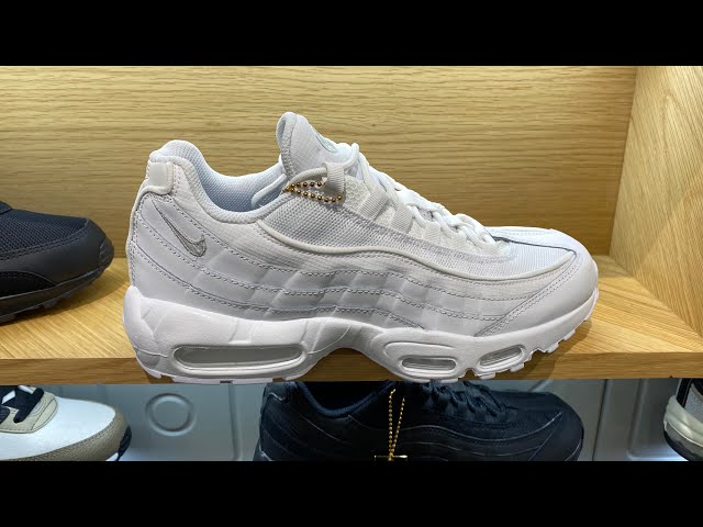 スニーカー Air Max 95 Essential White Grey Fog Nike Air Max 95 Essential (White/Grey Fog/White) - Style