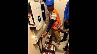 installation 6kw inverter growatt 21,6kwh batteries Trojan #haiti #electrical #industrialelectricia