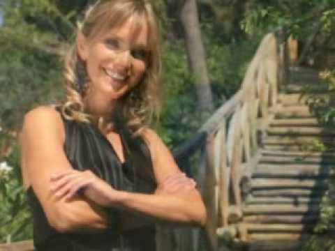 RIO REBELDE - Lorenzo Valderrama - YouTube