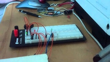Raspberry Pi: NPN-transistor with LED in an RL-circuit with extra LED with RPi camera