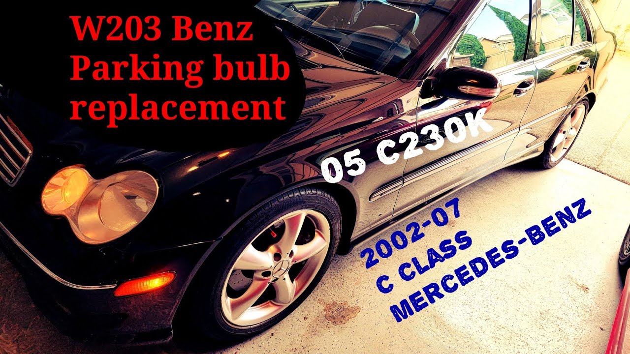 How to replace the front parking light bulb in a 2005 MercedesBenz