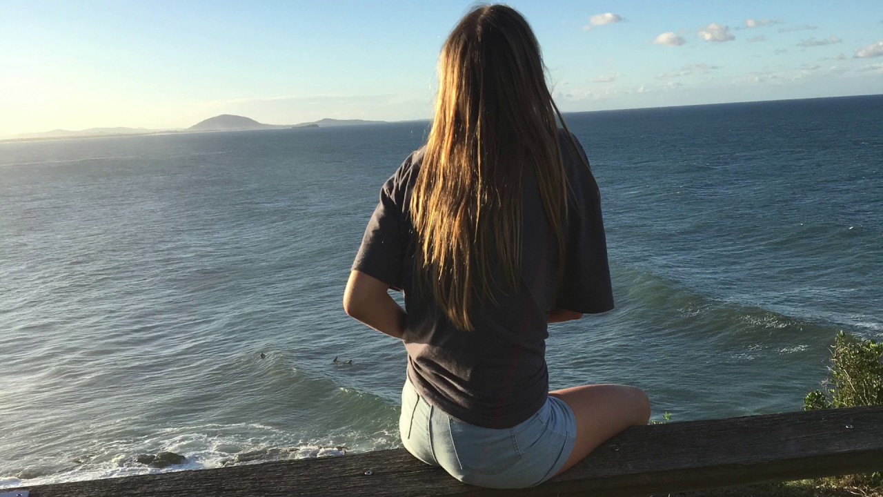 Youth by Daughter (cover)