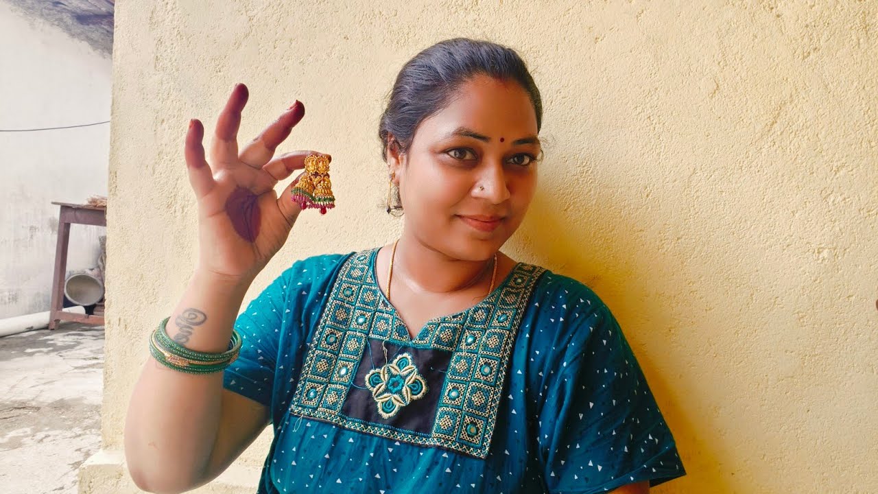 My Gold Earrings Collection with weight/Daily Wear light weight earrings, jumkas/gold jewellery