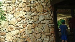 Leeroy I Nocole V Zooparke