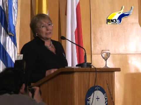 Michelle Bachelet en Uruguay