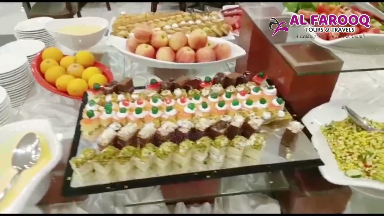 Dinner - Gujarat 1st Premium Umrah Group | Makkah Sharif  | Al Farooq Tours & Travels