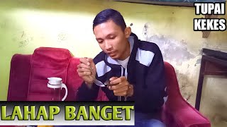 TUTORIAL / CARA MENYUSUI ANAK TUPAI KEKES HIJAU MEMAKAI SENDOK