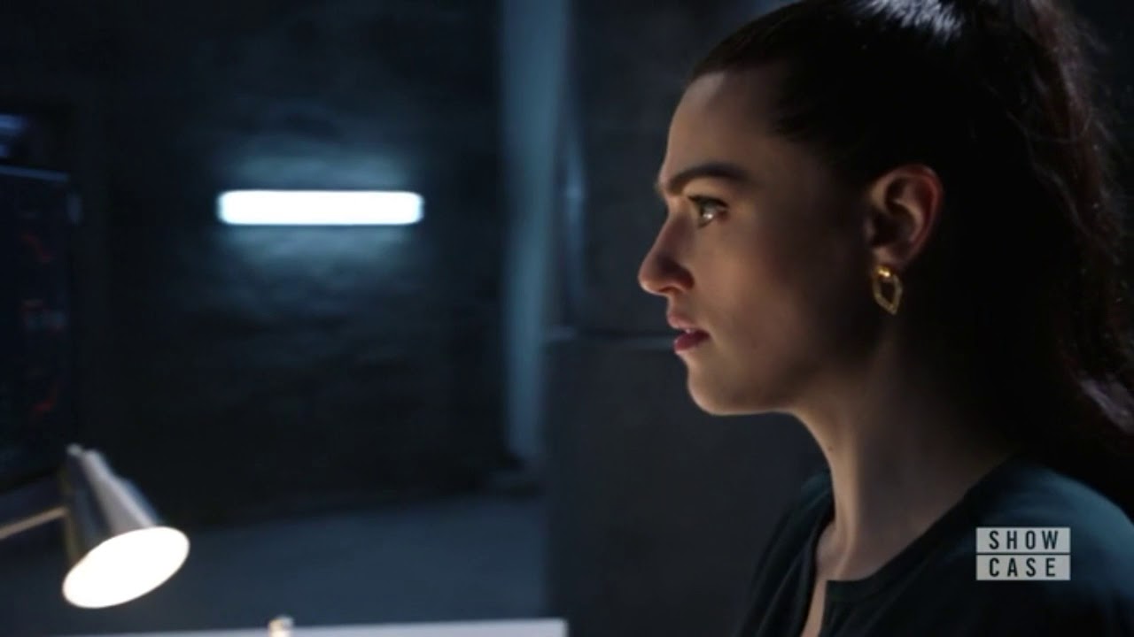 Supergirl 3x16 Ending /Team Supergirl finds out Samantha is Reign - YouTube