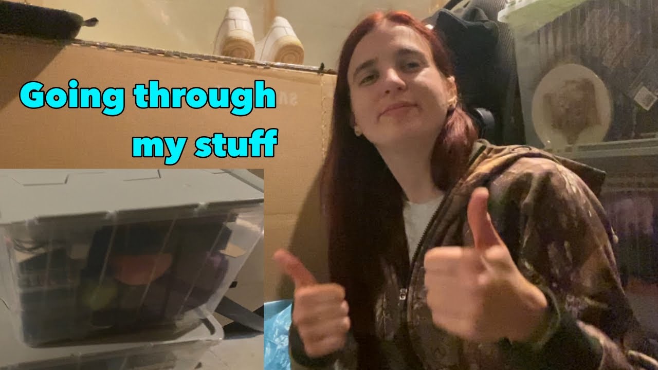 Going through my stuff | Squeakmatish - YouTube