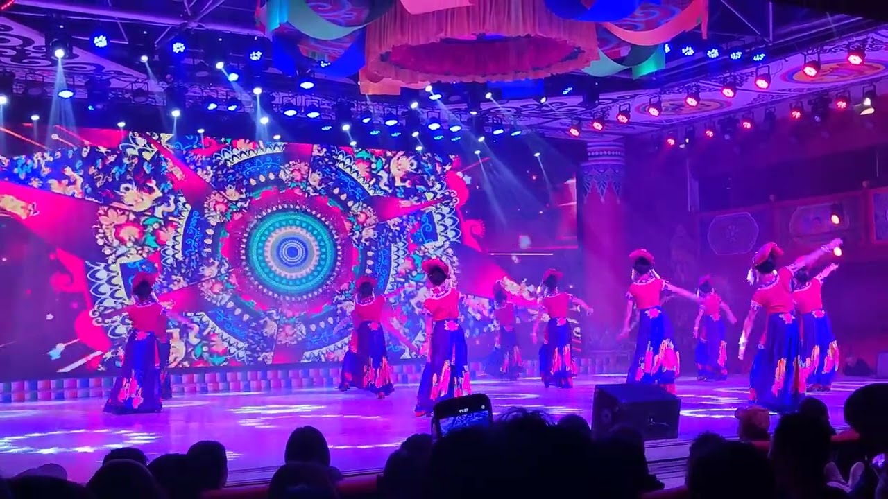 Ethic minority pretty women dancing,FEEL THEIR PASSION