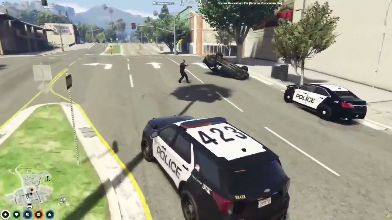 Suspect DANCES on the ladder.. (Revamped RP Clip)