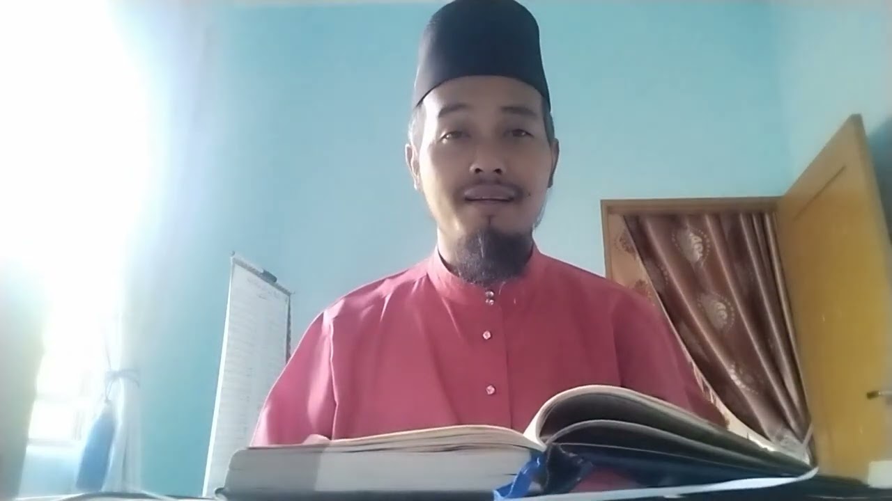 Tarannum Al-Quran Ustaz Che Rusli Abd Latif dan memohon sumbangan kewangan bagi menampung Pengajian.